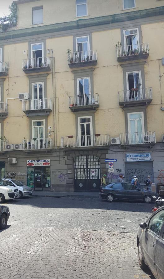 La Dimora Dei Borbone Apartman Nápoly Kültér fotó